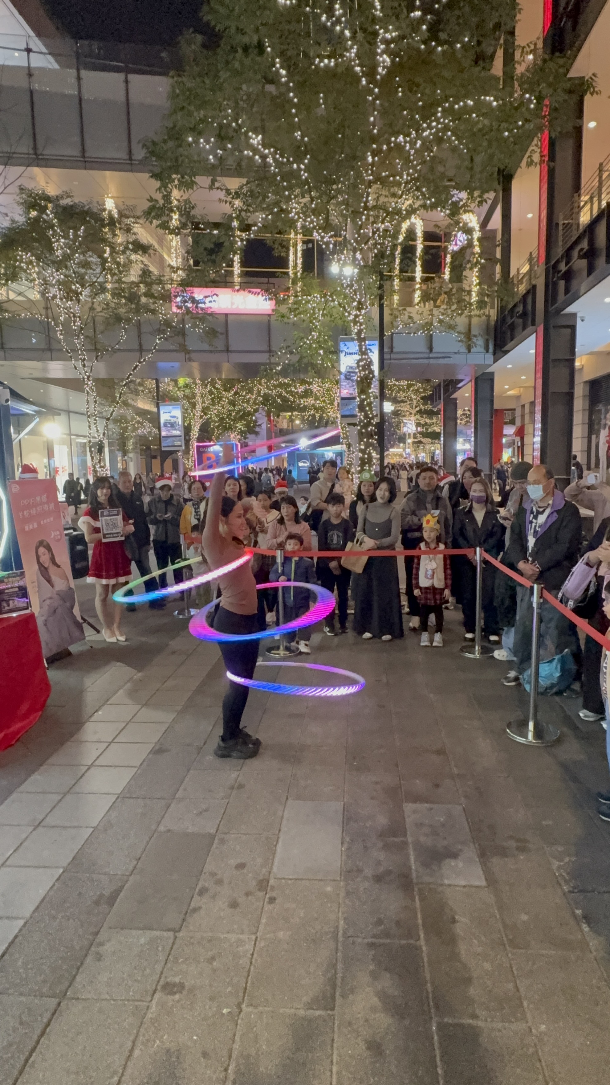 女子特技呼拉圈 3